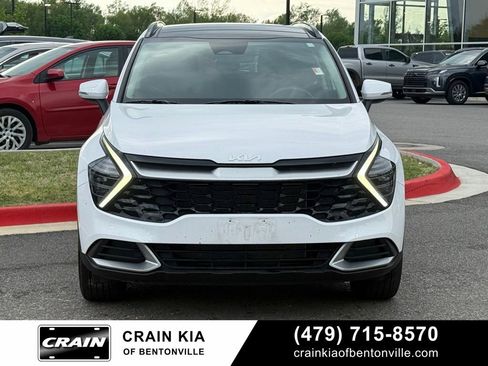 Certified 2025 Kia Sportage EX w/ Premium Package AWD/4WD image 2