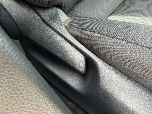 Used 2024 Toyota Corolla LE image 27