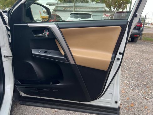 Used 2017 Toyota RAV4 XLE image 35