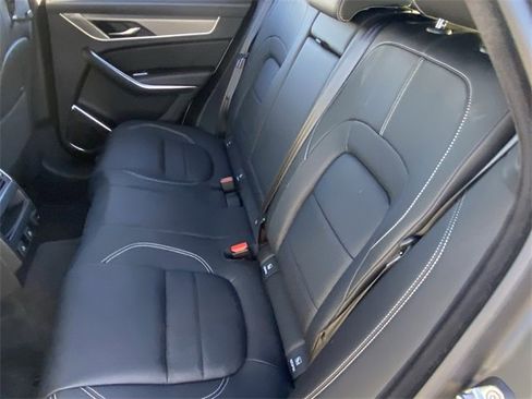 Used 2025 Jaguar F-PACE R-Dynamic S image 28