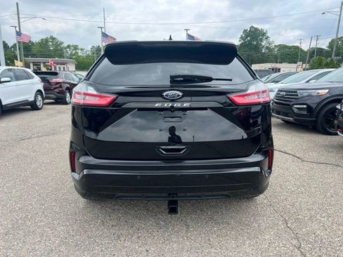 Certified 2023 Ford Edge ST-Line AWD/4WD image 5