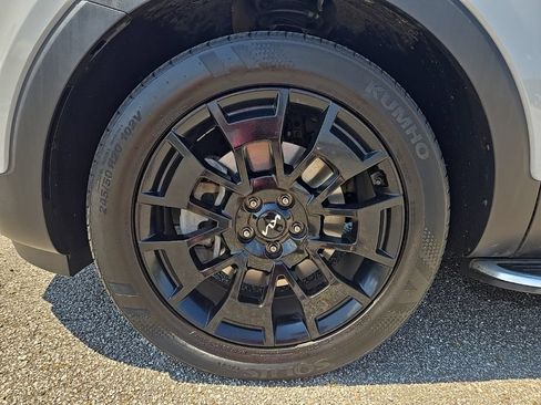 Used 2022 Kia Telluride SX w/ SX Prestige Package AWD/4WD image 29