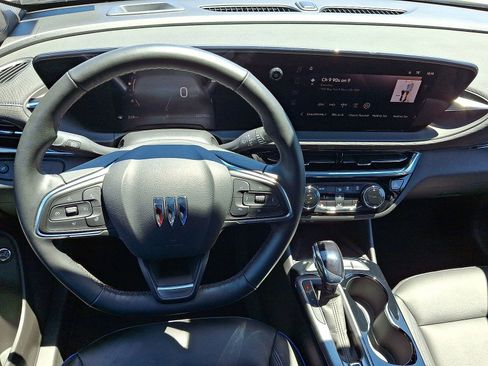 Used 2024 Buick Envista Sport Touring w/ Convenience I Package FWD image 21