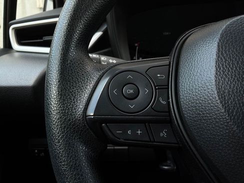 Used 2026 Toyota Corolla LE FWD image 35