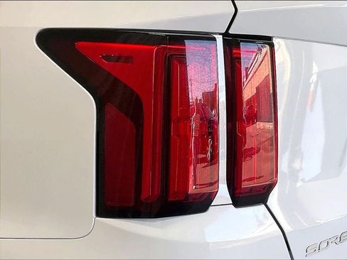 Used 2023 Kia Sorento SX AWD/4WD image 35