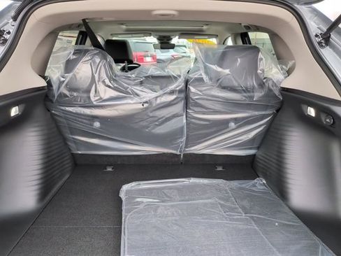 New 2026 Honda HR-V EX-L image 25