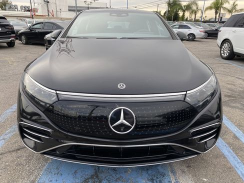 Used 2023 Mercedes-Benz EQS 450+ Sedan image 3