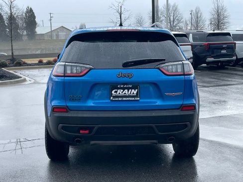 Used 2020 Jeep Cherokee Trailhawk w/ Cold Weather Group AWD/4WD image 6