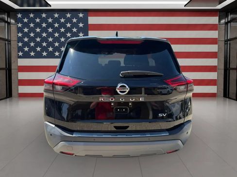 Used 2021 Nissan Rogue SV FWD image 6