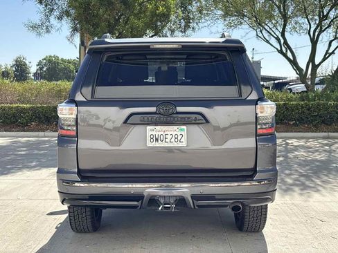Used 2019 Toyota 4Runner Limited RWD image 4