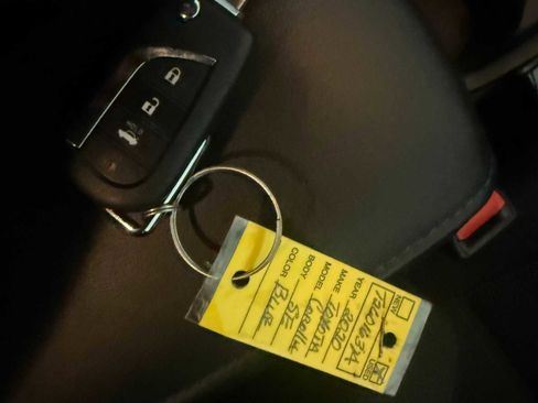 Certified 2020 Toyota Corolla SE image 36