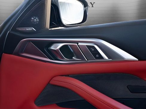 Used 2023 BMW M4 xDrive Competition image 43