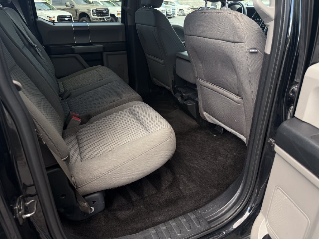 Used 2018 Ford F150 XLT w/ Equipment Group 302A Luxury AWD/4WD image 38