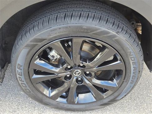 Used 2024 MAZDA CX-30 AWD 2.5 S w/ Preferred Package image 11