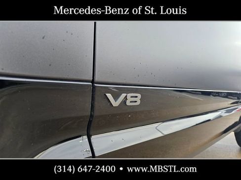 Used 2025 Land Rover Defender 110 V8 AWD/4WD image 9