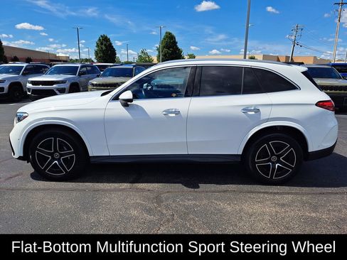 Used 2024 Mercedes-Benz GLC 300 4MATIC image 6