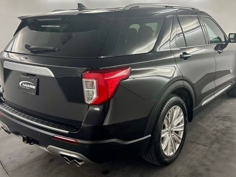 Used 2022 Ford Explorer King Ranch w/ Technology Package RWD image 9