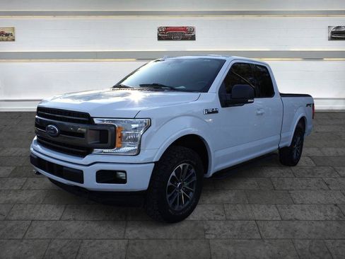 Used 2018 Ford F150 XLT w/ Equipment Group 302A Luxury AWD/4WD image 4