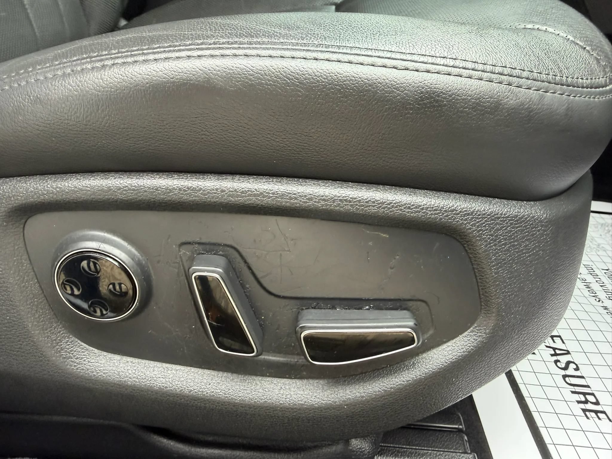 Used 2017 Genesis G80 3.8 RWD image 11