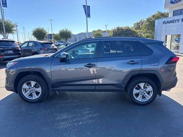 Used 2025 Toyota RAV4 XLE w/ Convenience Package FWD image 2