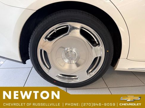 Used 2022 Mercedes-Benz S 500 4MATIC w/ AMG Line Package image 28