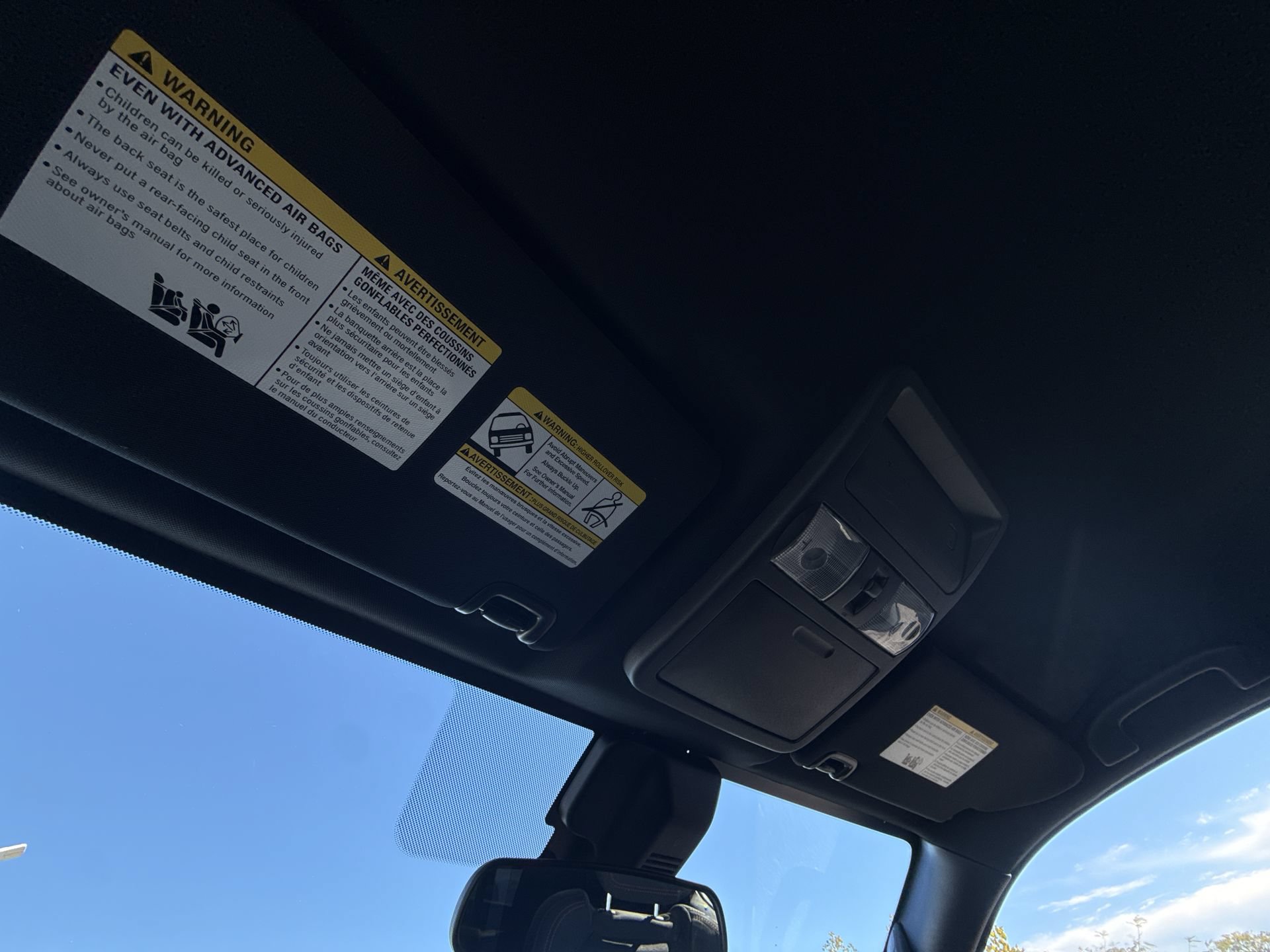 Used 2026 Nissan Frontier PRO-4X AWD/4WD image 25