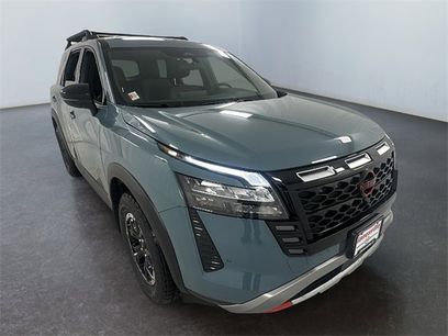 New 2026 Nissan Pathfinder SV