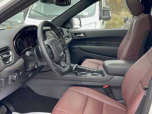 Used 2025 Dodge Durango R/T image 30