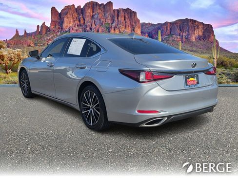 Used 2023 Lexus ES 350 w/ Premium Package image 4