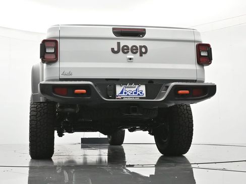 New 2026 Jeep Gladiator Mojave w/ Safety Group AWD/4WD image 41