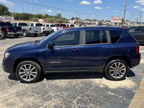 Used 2014 Jeep Compass Limited FWD image 5