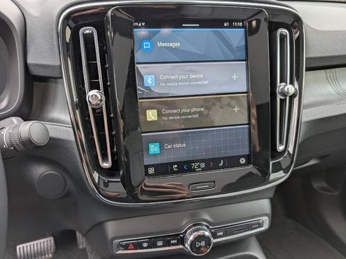 Used 2023 Volvo C40 P8 Recharge Ultimate w/ Protection Package Premier image 21