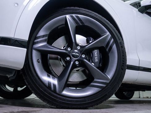 Used 2026 Genesis GV70 3.5T Sport Prestige image 6