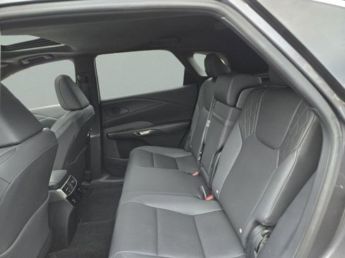 Certified 2025 Lexus RX 350 Premium w/ Accessory Package (Z1) FWD image 24