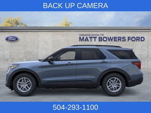 New 2026 Ford Explorer Active RWD image 4