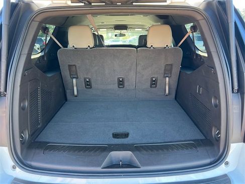 Used 2021 GMC Yukon XL SLT image 18