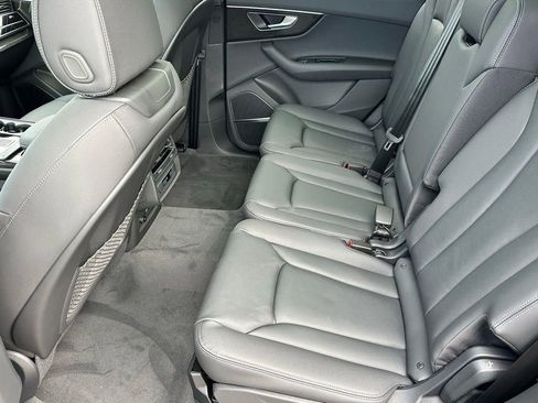 New 2026 Audi Q7 2.0T Premium AWD/4WD image 7