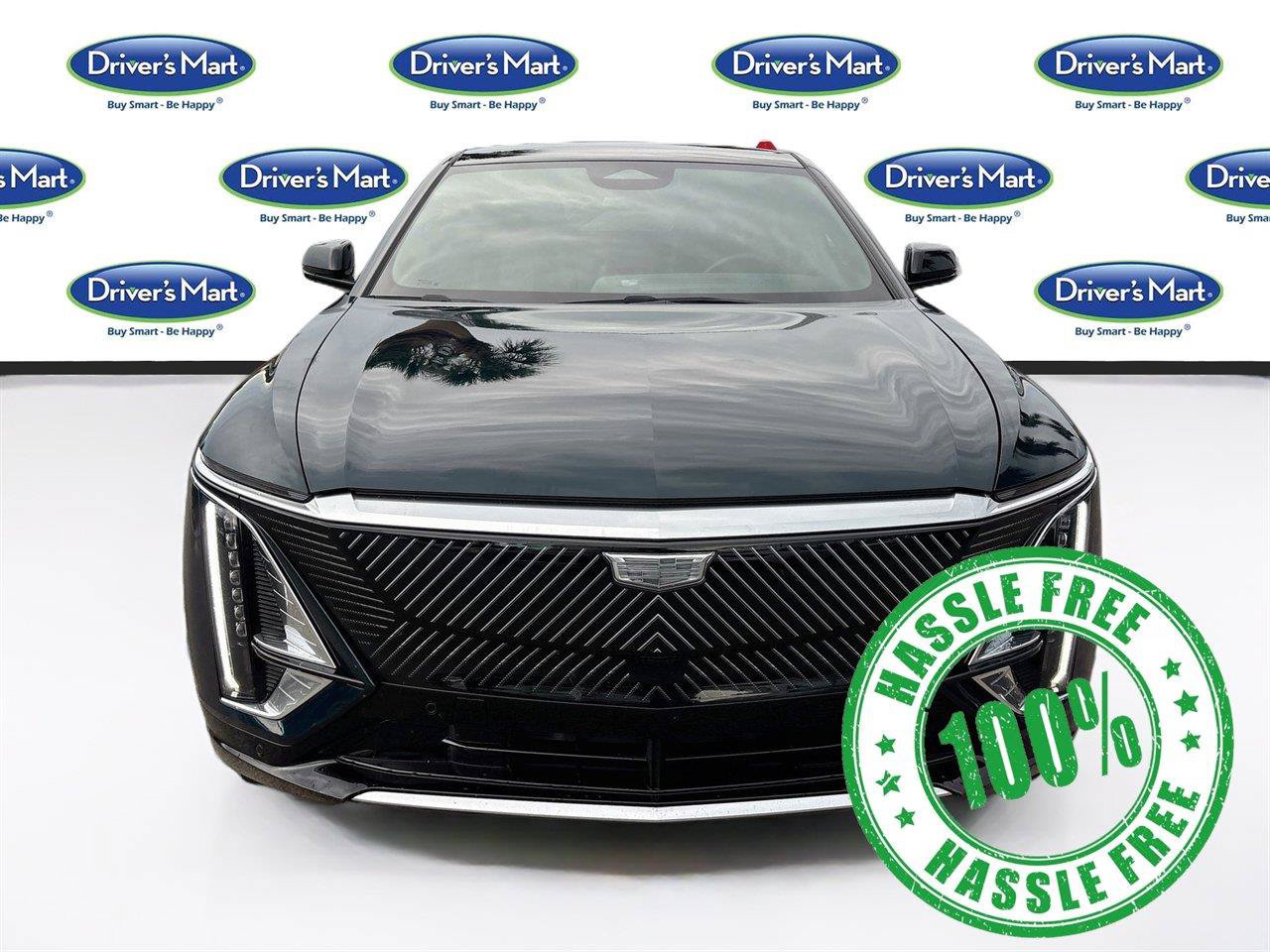 Used 2024 Cadillac Lyriq Tech RWD image 2