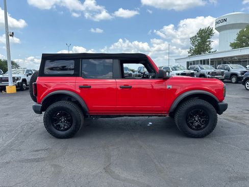 Used 2022 Ford Bronco Big Bend w/ Sasquatch Package AWD/4WD image 6
