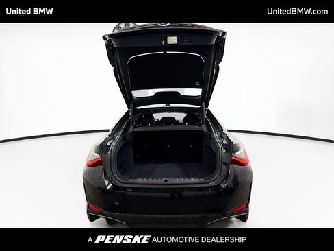 Used 2025 BMW i4 xDrive40i image 14