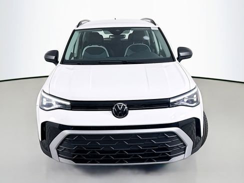 Used 2025 Volkswagen Taos S FWD image 2