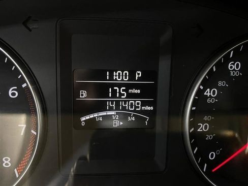 Used 2014 Volkswagen Jetta SE FWD image 12