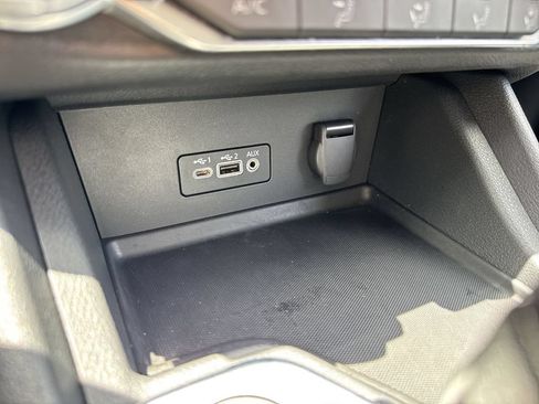 Used 2023 Nissan Sentra SV FWD image 52