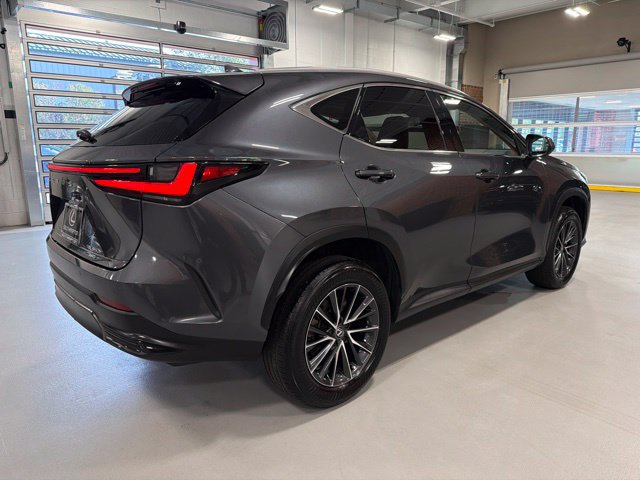 Used 2024 Lexus NX 350h AWD image 7