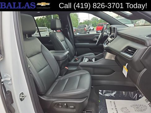 Certified 2021 Chevrolet Tahoe Z71 w/ Z71 Off-Road Package AWD/4WD image 29
