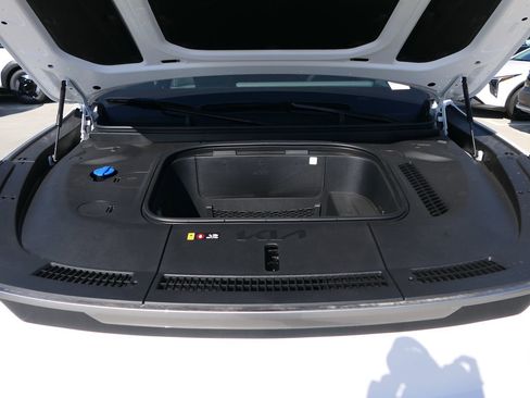 New 2026 Kia EV9 Light image 26