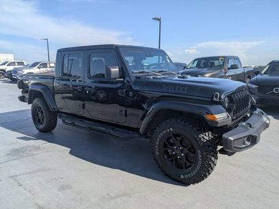 Used 2024 Jeep Gladiator Sport