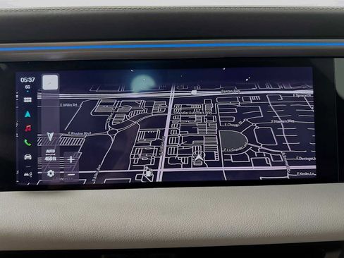 Used 2025 Porsche Macan Electric image 19