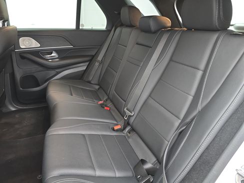 Used 2025 Mercedes-Benz GLE 450 4MATIC image 14