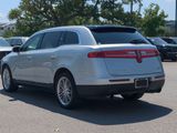 Used 2019 Lincoln MKT AWD image 5